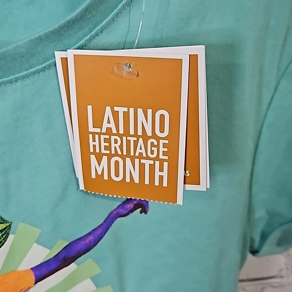 💙 Latino heritage month graphic tee